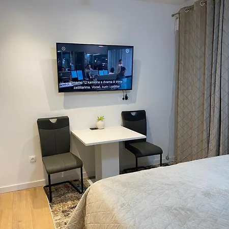 Seaside Old Town Apartment *