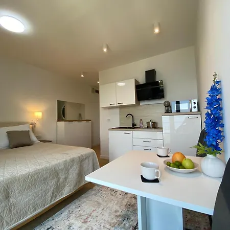 Apartment Seaside Old Town Zadar